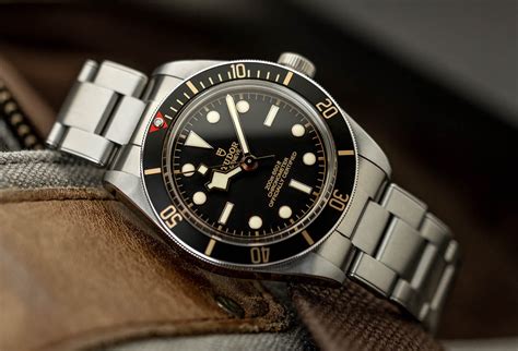 tudor black bay 58 wrist